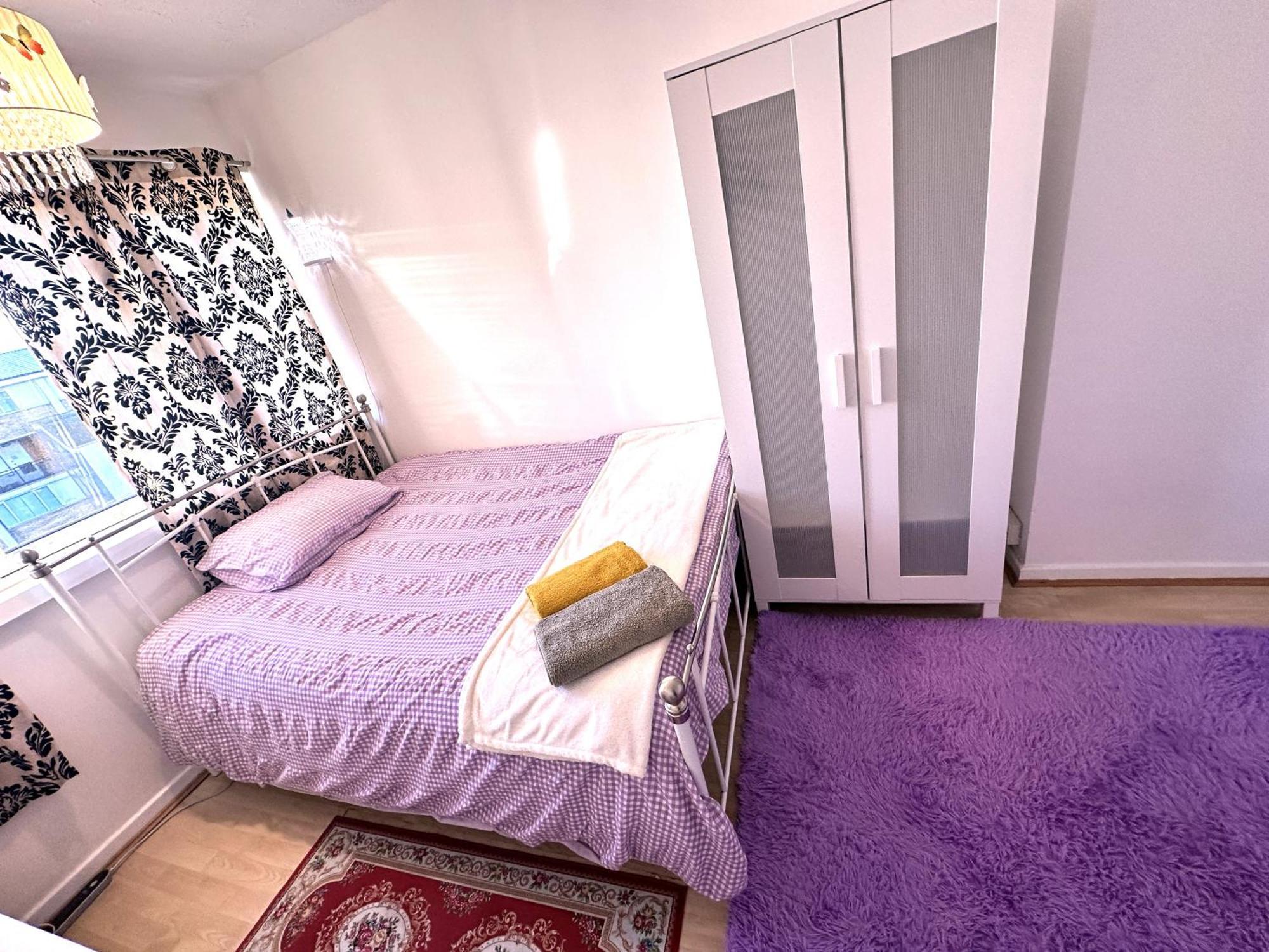 Excellent Double Rooms In Cheap Rate Around Central London Eksteriør billede