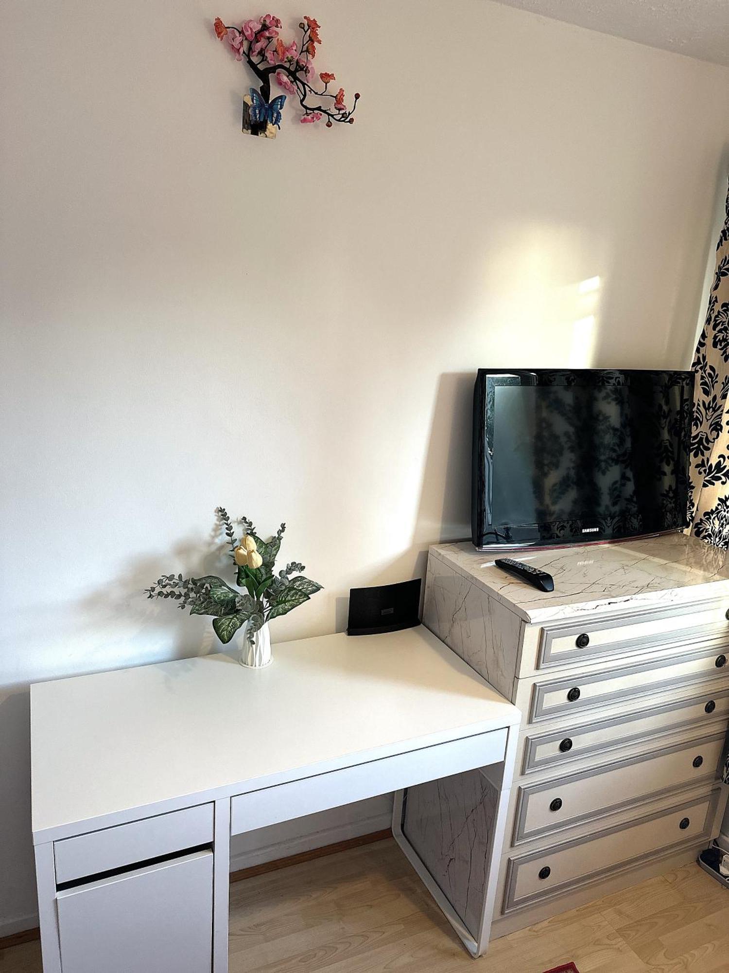 Excellent Double Rooms In Cheap Rate Around Central London Eksteriør billede
