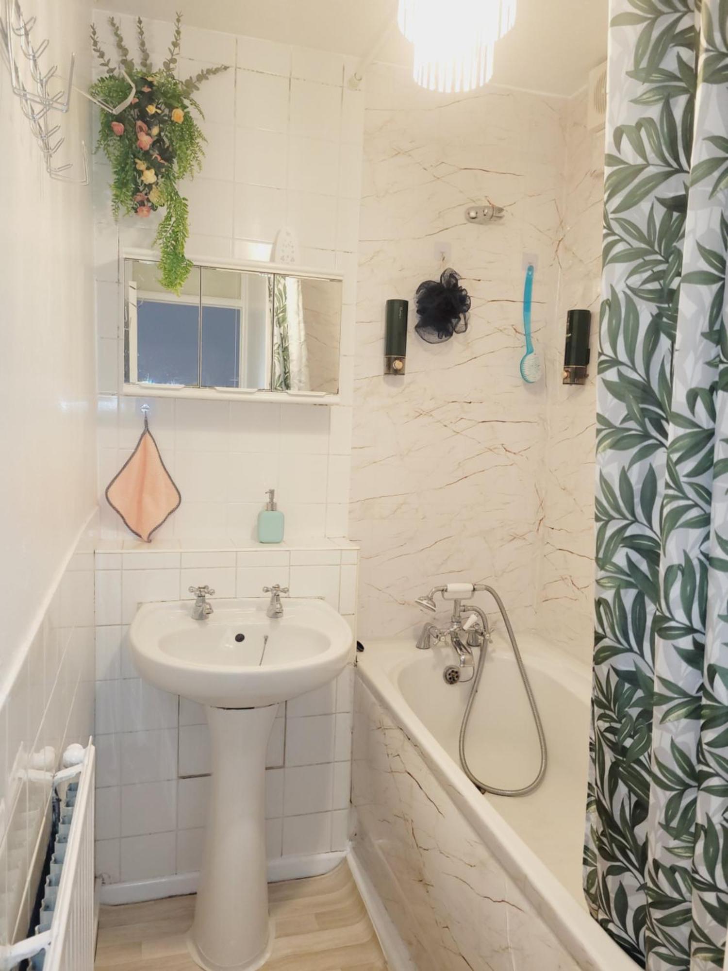Excellent Double Rooms In Cheap Rate Around Central London Eksteriør billede